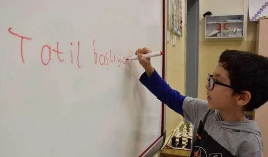 Kasım Ara Tatili Ne Zaman Başlıyor? İşte MEB Takvimi