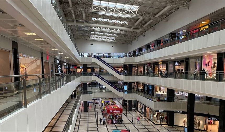 "AVM Girişleri Ücretli Oluyor" İddiasına Açıklama Geldi!