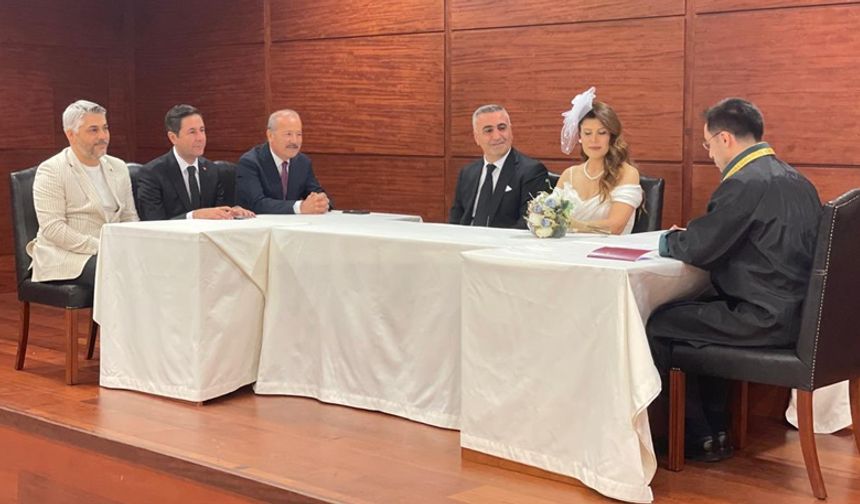 Dr. Lütfi Kaşıkçı, Azerbaycan’da Dünya Evine Girdi