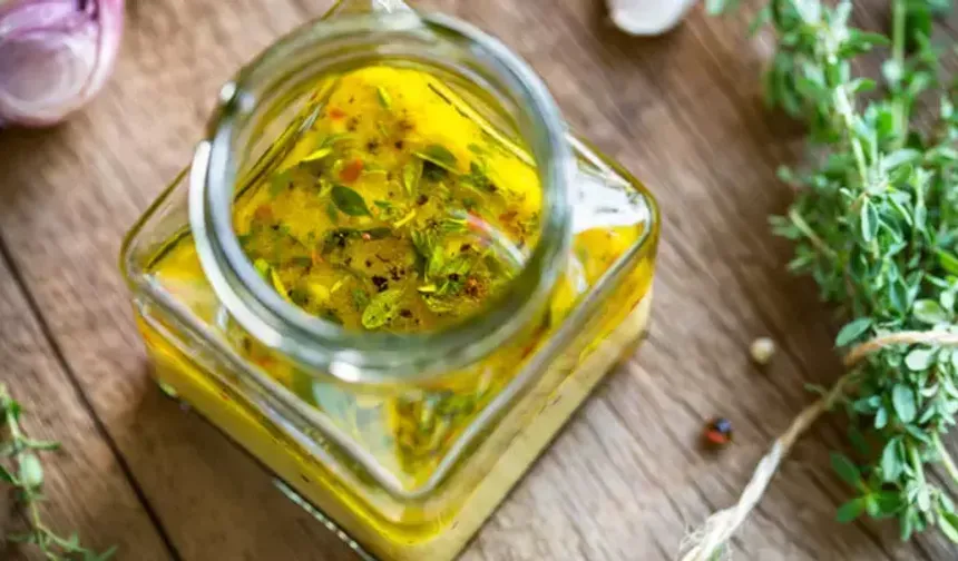 Hataylıların Yeni Kahvaltı Gözdesi: Zeytinyağlı Kekik Kavanozu!