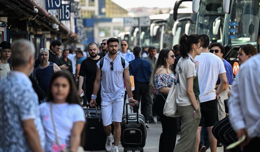 Hataylılar Şehri Terk Etmeye Başladı !