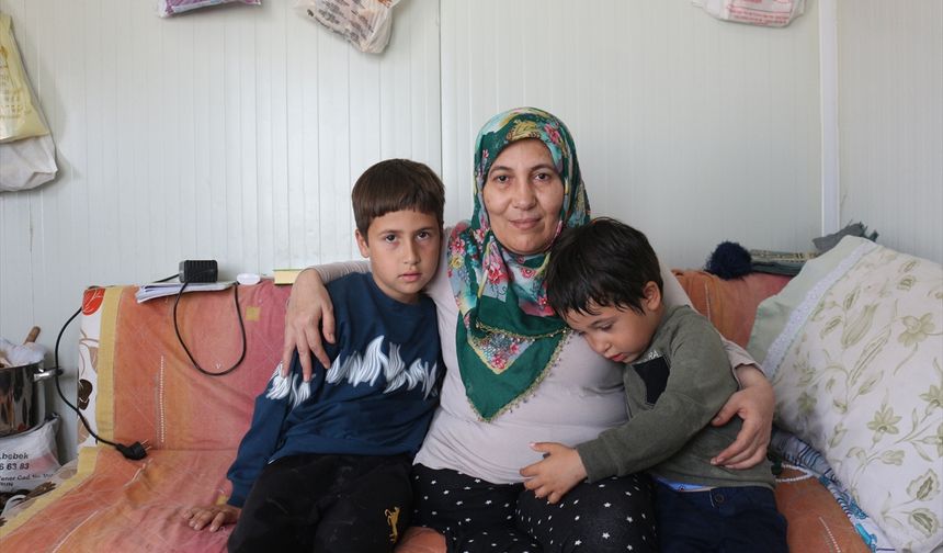 Hataylı Anne, Evlatları İçin Hayata Tutundu