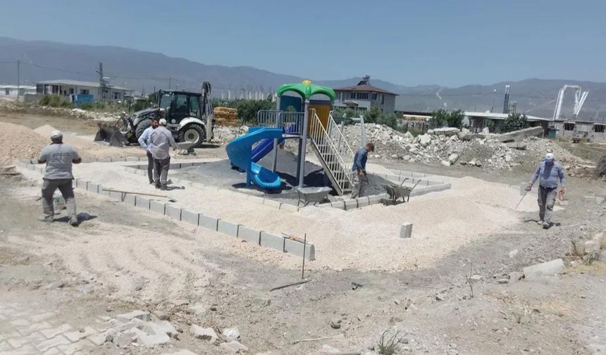 Antakya'da Park ve Bahçelerde Yoğun Mesai