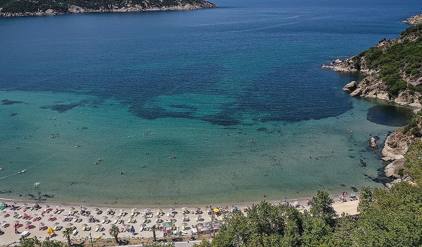 Erdek'in kırsal mahallesi turkuaz renkli deniziyle turist çekiyor