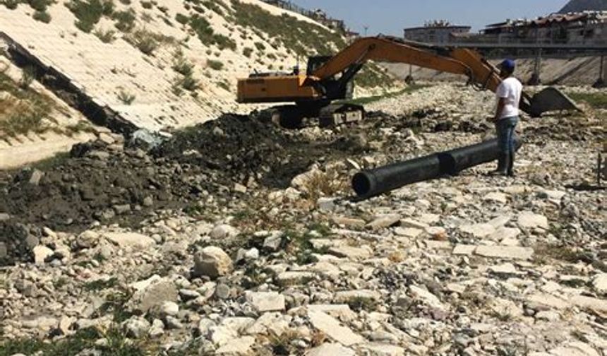 Hatay’da Baraj Projeleri Askıda! Dostluk Barajı Hayal Mi Oluyor?