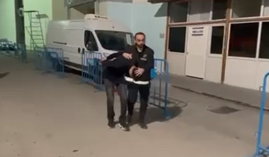 İskenderun’da yağma ve silahla tehdit şüphelisi tutuklandı