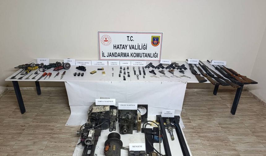 Payas’ta Evini Silah Atölyesine Çeviren Şahsa Suçüstü  !