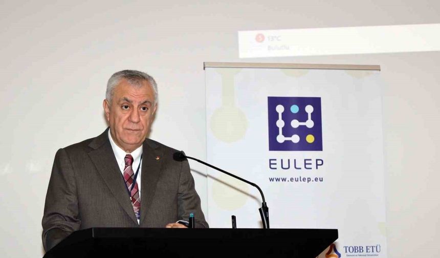 Adana’da mesleki eğitim konferansı