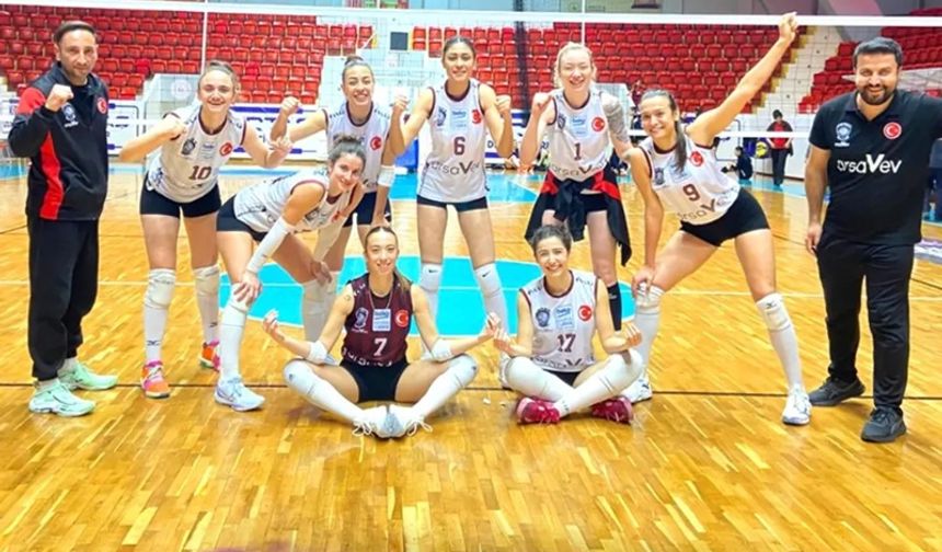 ArsAvev Hatay Voleybol’dan Şampiyonluk Yolunda Net Galibiyet