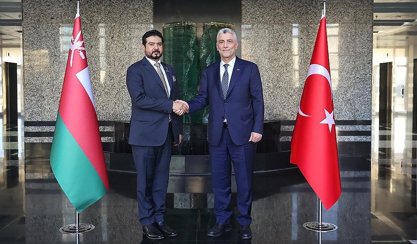 Bakan Bolat, Umman Ticaret, Sanayi ve Yatırım Teşvik Bakanı Yousef ile görüştü