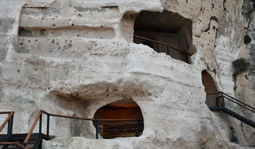 Batman Hasankeyf'te restore edilen 10 mağara turizme açıldı