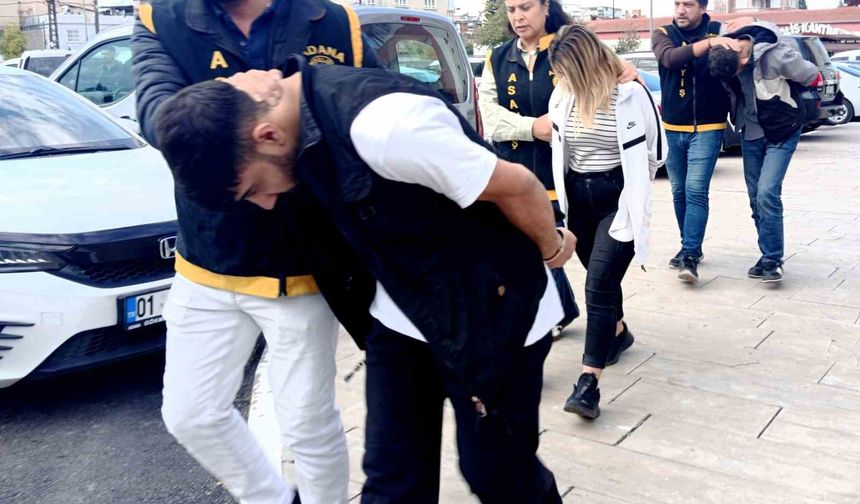 Sevgilisinin eski erkek arkadaşını öldürdü: Balkondan balkona atlayıp kaçmak istedi