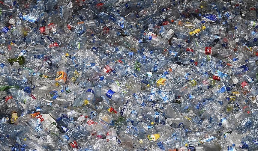 Yılda 25 milyar içecek ambalajı geri dönüştürülerek ekonomiye yaklaşık 520 milyon avro kazandırılacak