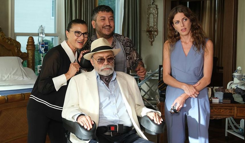 Yılın en çok izlenen filmi 'Soyut Dışavurumcu Bir Dostluğun Anatomisi Veyahut Yan Yana' oldu