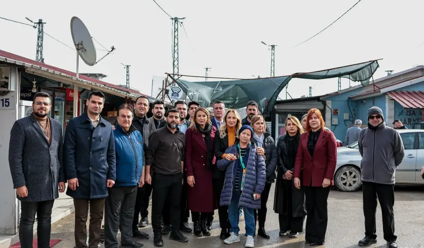 CHP Gölge Kabine Hatay'da: 4 Koldan Ziyaretler Yapılıyor