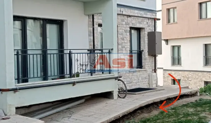 Dikmece TOKİ Konutları Çökmek Üzere! İşte Şok Görüntüler