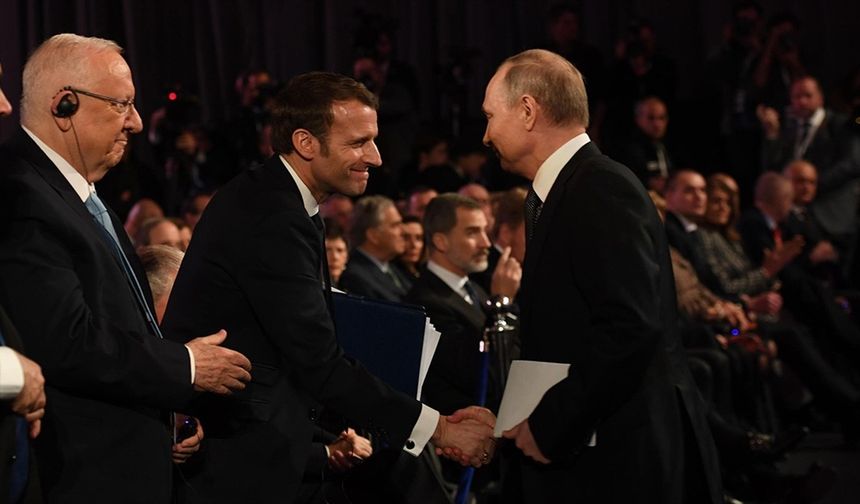 Macron, Putin ile diyaloğun yeniden başlatılması için hazırlık içinde olduklarını söyledi