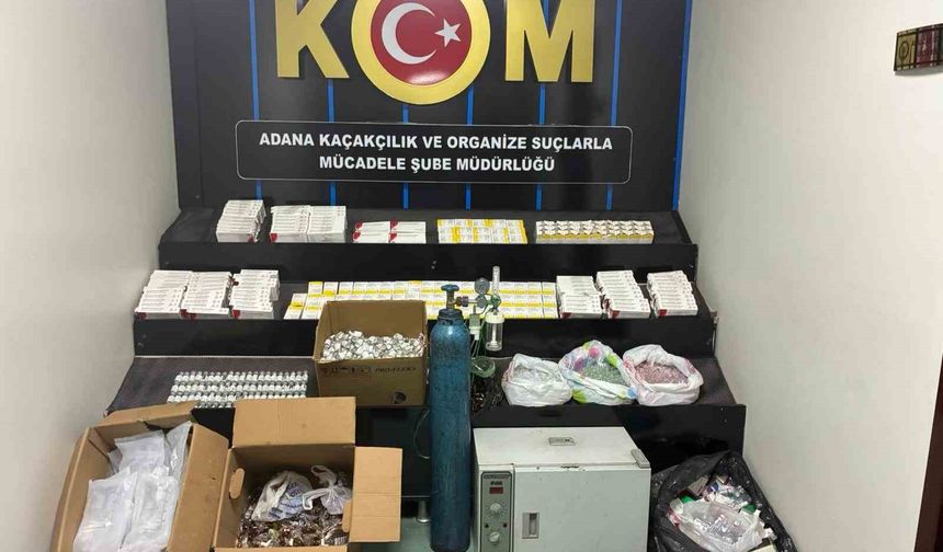 Polis evde 8 binden fazla ilaç ele geçirdi: 1 tutuklama