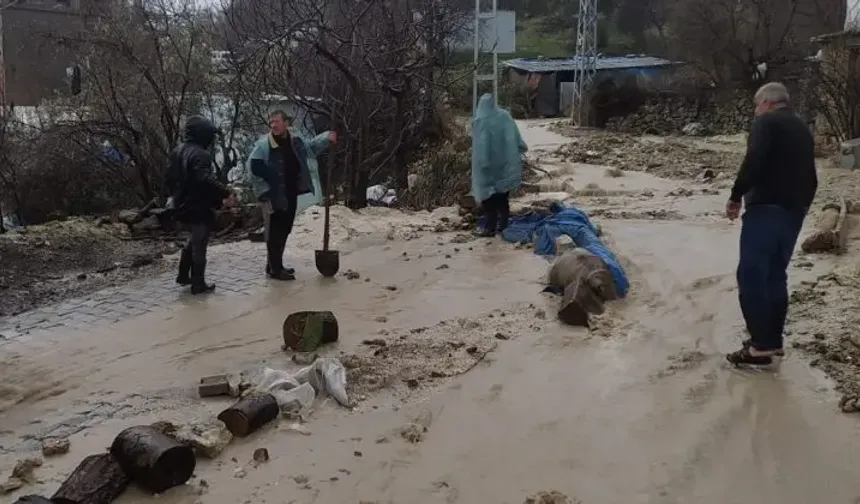 Yayladağı'nda Sel Mağdurları İçin Başvuru Merkezi Kuruldu!
