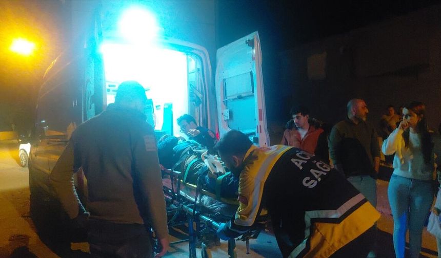 Samandağ’da Devrilen Motosikletin Sürücüsü Yaralandı