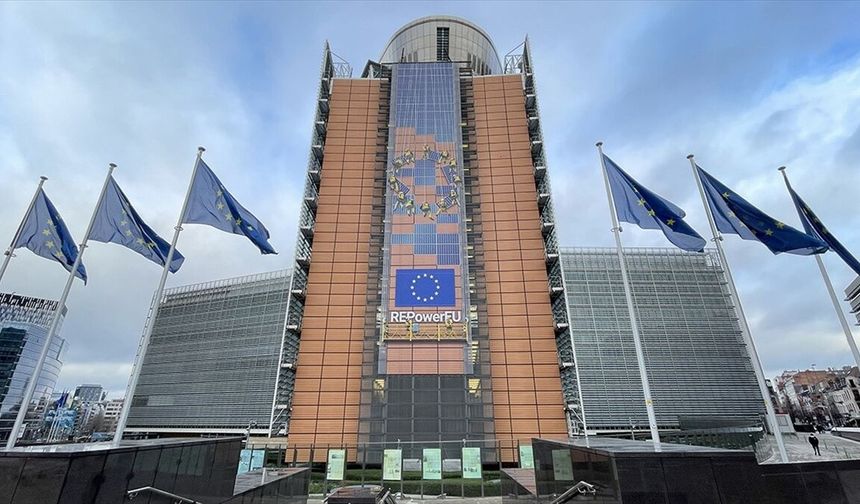 AB: Her zaman diplomatik bir çözümü destekliyoruz ancak İran'ın davranışlarını değiştirmesi gerekiyor