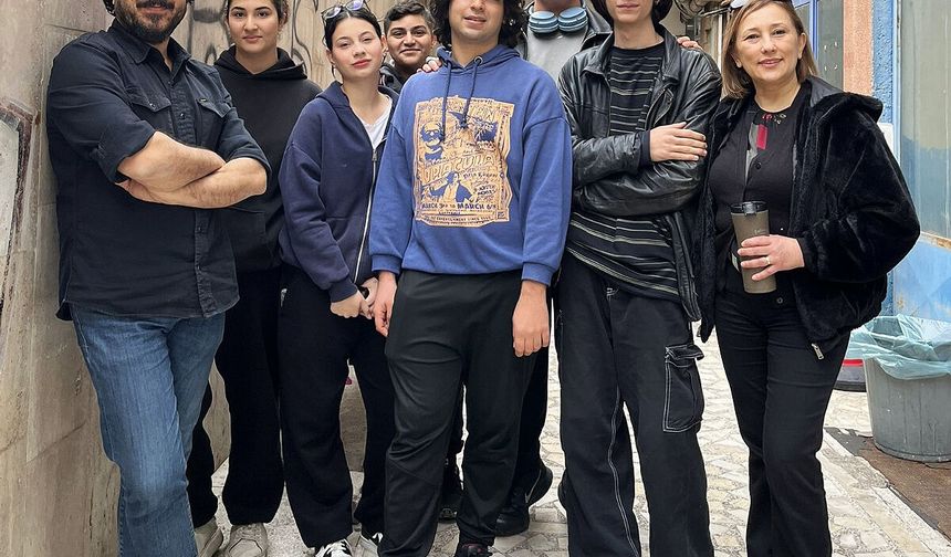 Adana'da lise öğrencilerinin çektiği kısa film birincilik ödülü aldı