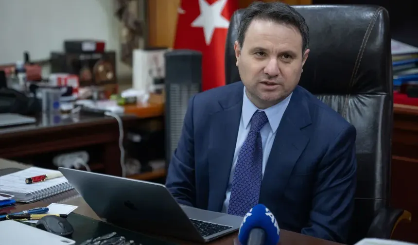 Bakan Gürlek'ten Özgür Özel'e Suç Duyurusu: Yasal Süreç Başladı