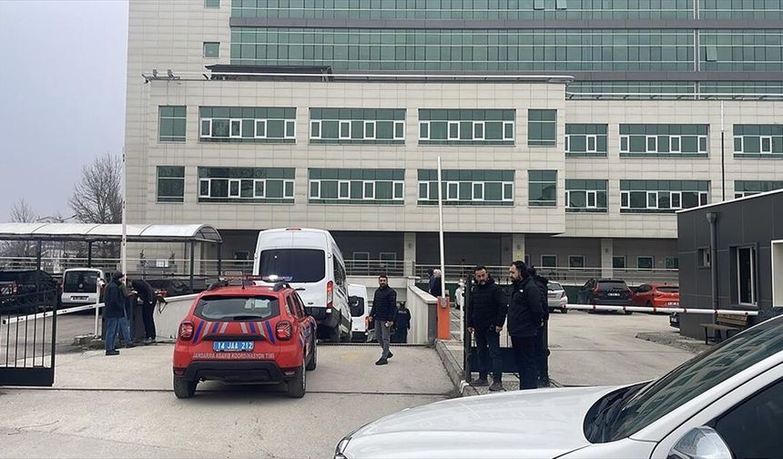 Bolu'daki 'irtikap' operasyonunda gözaltına alınan Belediye Başkanı Özcan ve 12 kişi adliyede