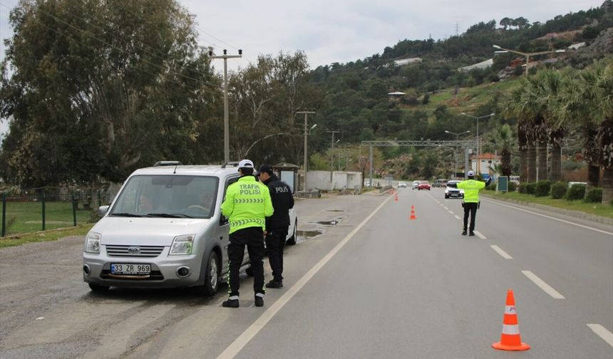 Hatay Emniyet Müdürlüğü'nden Sahte Plaka Uyarısı!