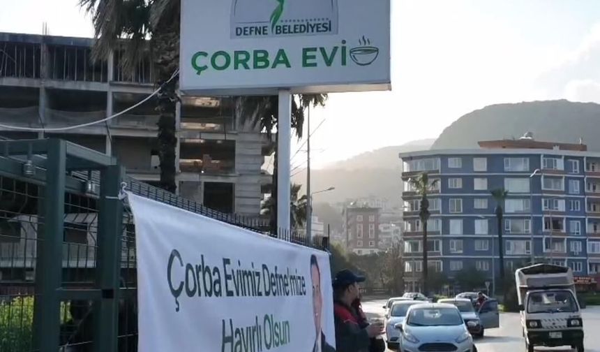 Defne Belediyesi'nden Ücretsiz Çorba Hizmeti !