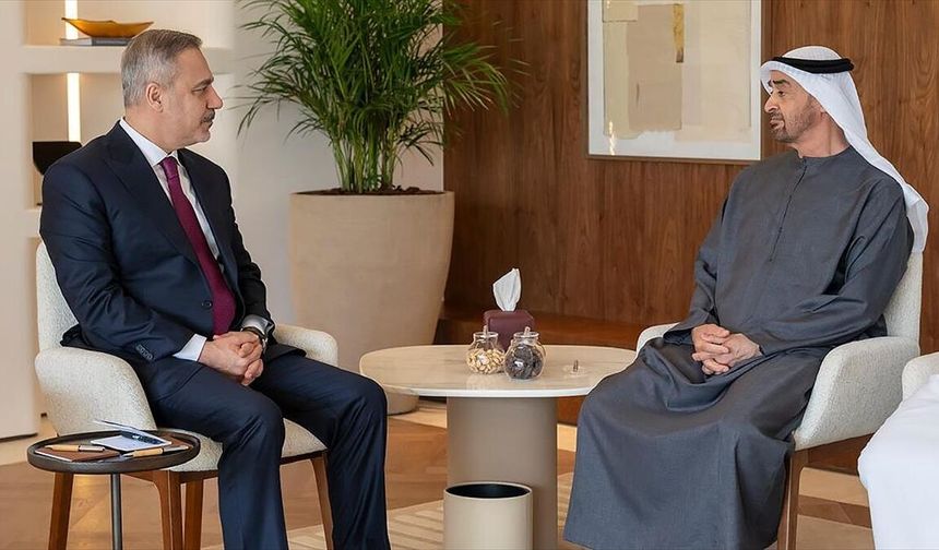 Dışişleri Bakanı Fidan, BAE Devlet Başkanı Al Nahyan tarafından kabul edildi