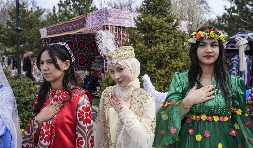 Hataylı Depremzedeler, Özbekistan'da Nevruz Bayramını Kutluyor