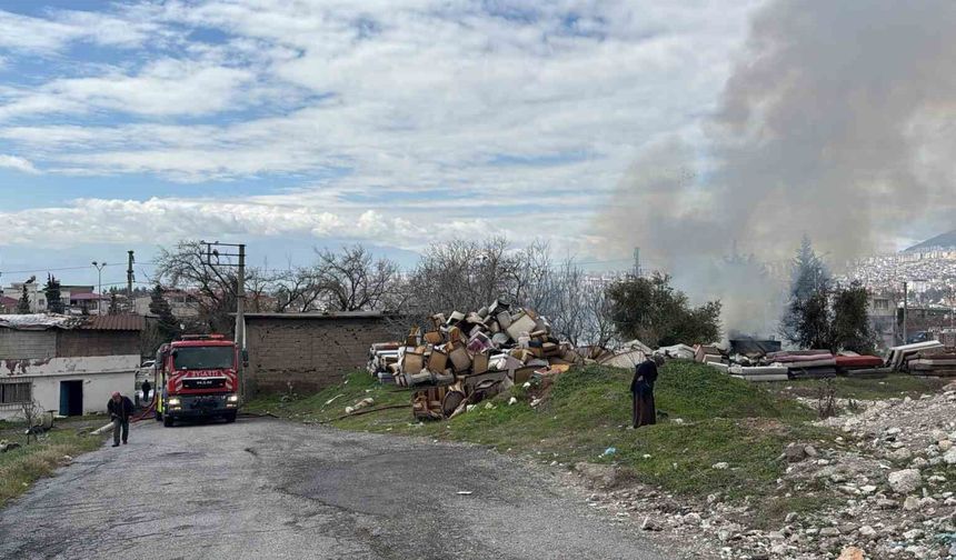 Kahramanmaraş'ta iş yeri yangını