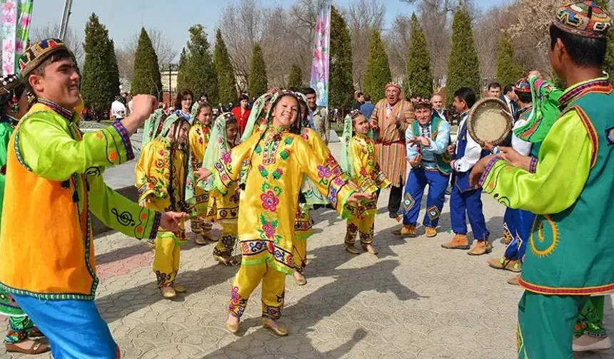 Özbekistan, Nevruz Bayramı'nda Hataylı Afetzedeleri Ağırlayacak