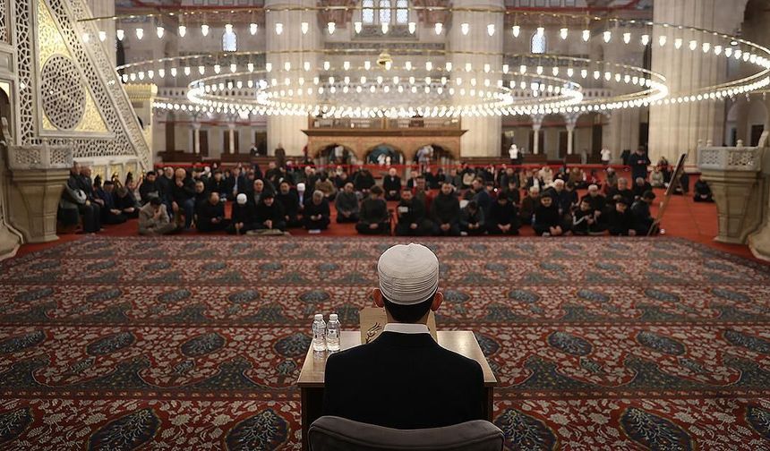 Selimiye Camisi genç hafızların yarışmasına ev sahipliği yaptı