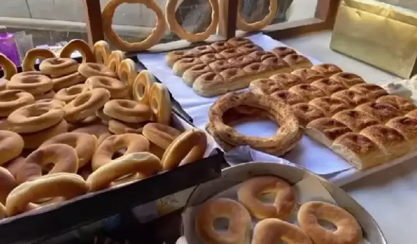 "Hatay’da Ekmek Arası Tuz Satılıyor, Ekonomi Bitmiş" Videoları Tepki Çekti!