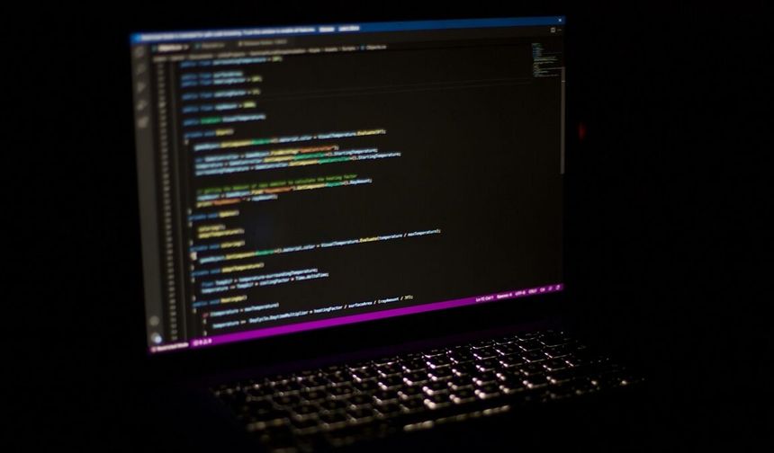 Yazılım sektöründe adından sıkça bahsettiren 'vibe coding' yeni çalışma kültürü oluşturuyor