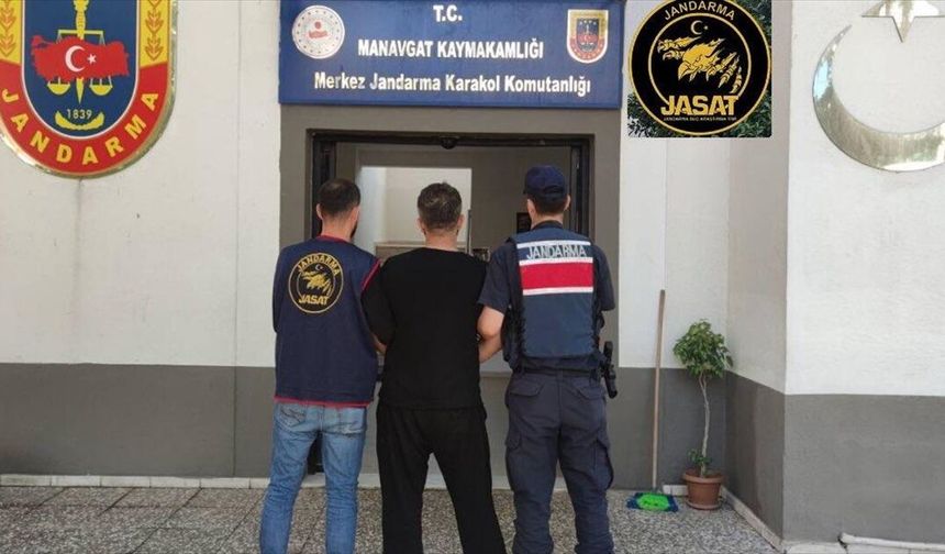 Antalya'da düzenlenen operasyonda 1 firari hükümlü yakalandı