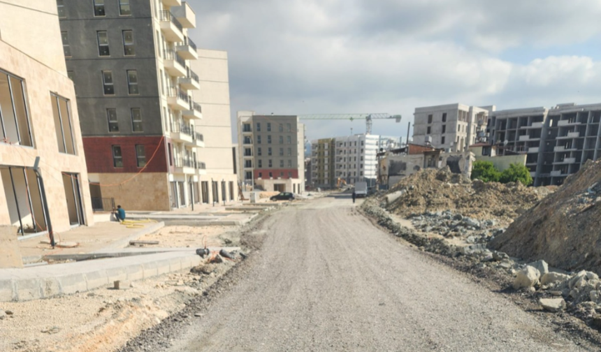 Defne’nin Kilit Noktası Açıldı: Ay Sokak Trafiğe Verildi