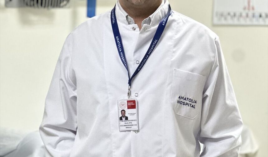 Böbrek tümörü ve rahim ağzı kanserinden aynı seansta robotik cerrahiyle kurtuldu