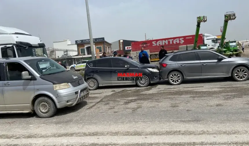 Antakya Honda Kavşağı Bölgesinde Zincirleme Trafik Kazası!