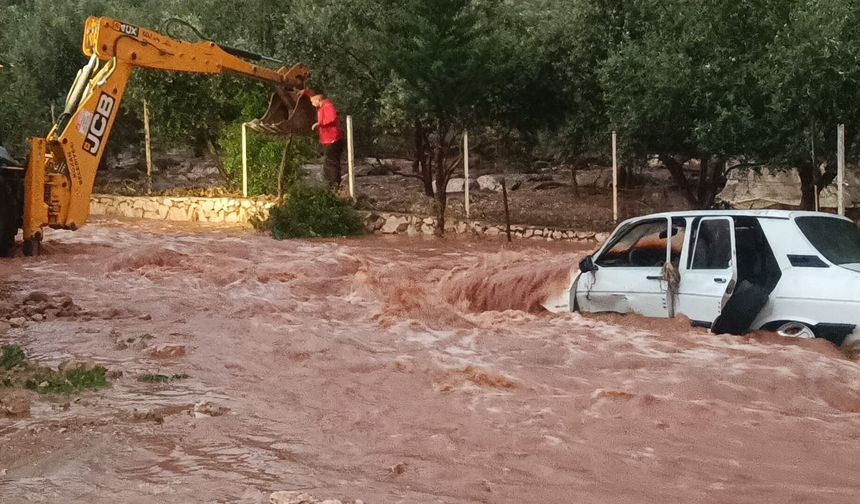 Hatay İçin Korkutan Uyarı: 5 Gün Sürecek!