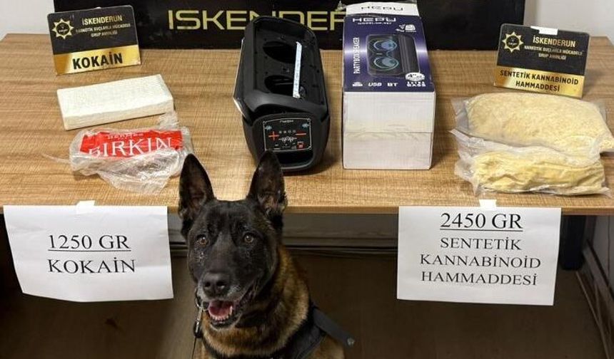 Hatay'da Müzik Kutusundan 12 Milyonluk Zehir Çıktı!