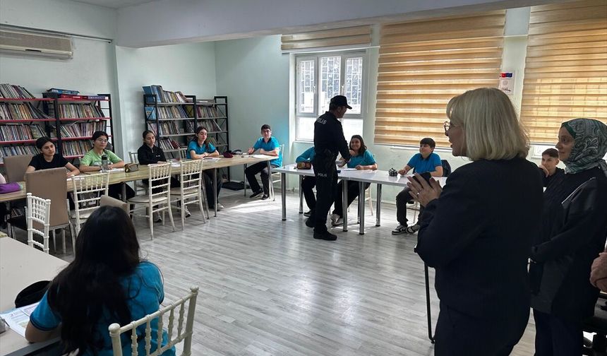 Hatay'da okullarda alınan güvenlik tedbirleri denetlendi