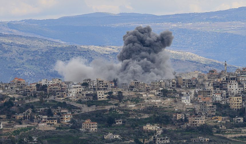 İsrail'in Lübnan'da hedef tahtasına koyduğu Bint Cubeyl stratejik ve sembolik önem taşıyor