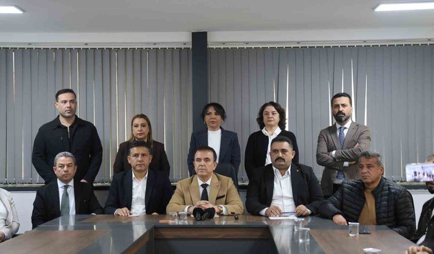 Kozan Belediye Başkanı Atlı'dan sahte fotoğraf iddialarına sert tepki: 'Hukuki süreç başlatıldı'