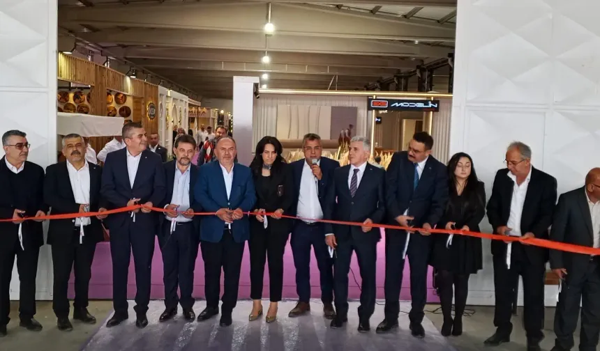 Hatay Üretiyor: Mobilya Fuarı Start Verdi