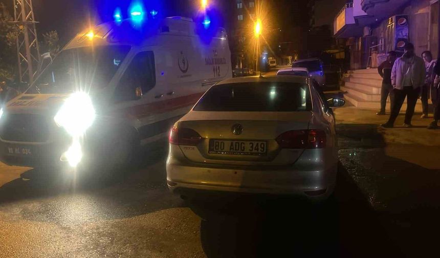 Osmaniye'de 3 aracın karıştığı kazada 2 kişi yaralandı