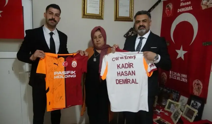 Hatay'da Şehit Annesinin İsteği Gerçek Oldu