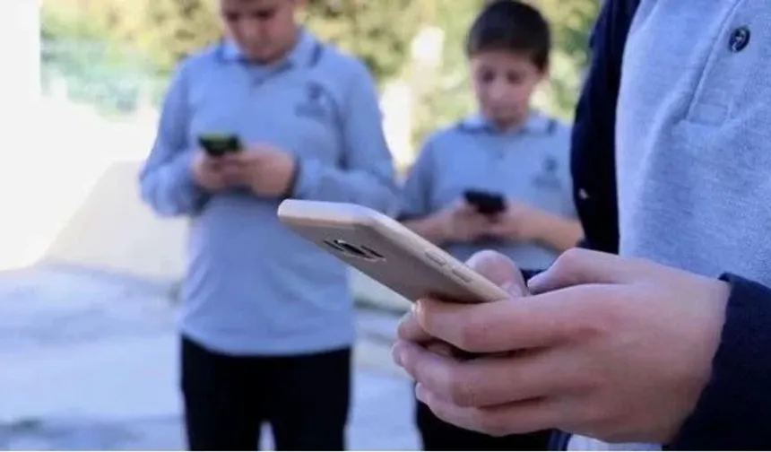 Çocuklar İçin “İnternetsiz SIM Kart” Dönemi Başlıyor